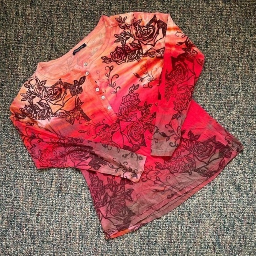 Boston Proper Womens Red Tie Dye Floral Rose Graphic Henley Top Long‎ Sleeve